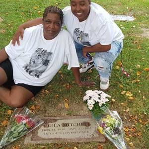 Meet your Posher, Valerie